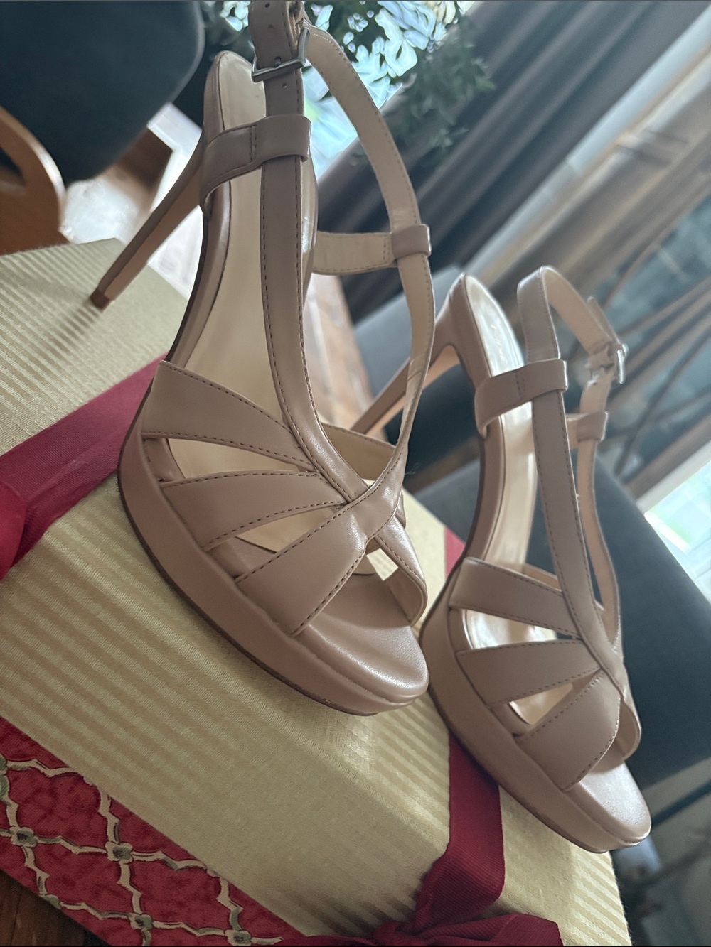 Women's Nude platform T-Strap High Heel Sandals-Nine West